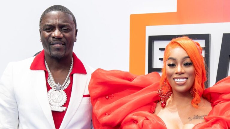 Ex-esposa de Akon exige fortuna, mas descobre que o cantor só tem 10 mil dólares na conta!